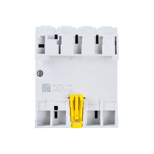 УЗО ABB FH204 AC-25/0,03 4-х полюсное тип AC 25A 30mA 4 модуля 2CSF204002R1250 (ВДТ) 2CSF204004R1250